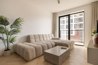 57m2 Appartement à louer pour 2350€/mois à Niemeyerstraat 21, Hoofddorp