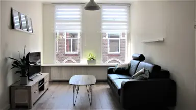 50m2 Appartement à louer pour 1250€/mois à Leliestraat, Rijswijk
