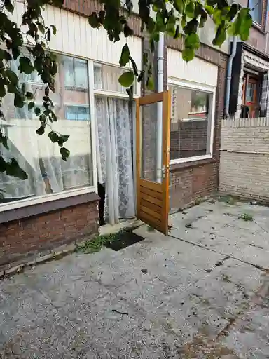 50m2 Appartement à louer pour 1350€/mois à Leliestraat, Rijswijk