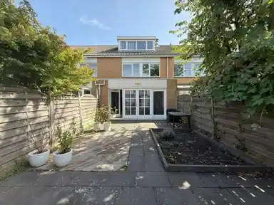 140m2 Casa in affitto per 3000€/mese a Anna Polaklaan, Amstelveen