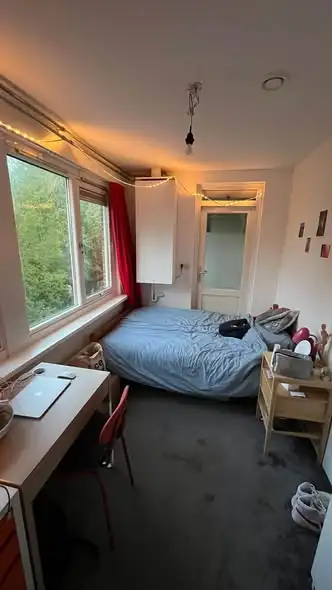 10m2 Zimmer zur Miete für 660€/Monat in Van Ostadestraat 103, Amsterdam