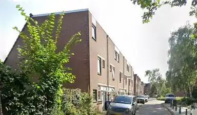 106m2 huis te huur voor 1412€/maand in Albert Rousselstraat 9, The Hague