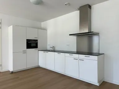 91m2 apartment to rent for 2450€/month in Wijnhaven 67A, Rotterdam