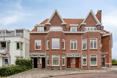 106m2 apartment to rent for 2750€/month in Hoornbruglaan 16, Rijswijk