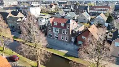 80m2 Appartamento in affitto per 2050€/mese a Westeinde 25, Roelofarendsveen