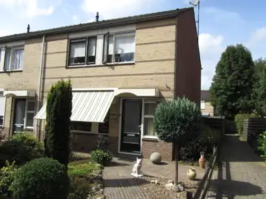 81m2 maison à louer pour 837.71€/mois à Vincent van Goghstraat 43, Lichtenvoorde