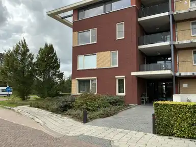 97m2 apartment to rent for 808.64€/month in Twiegweerd 14, Kampen