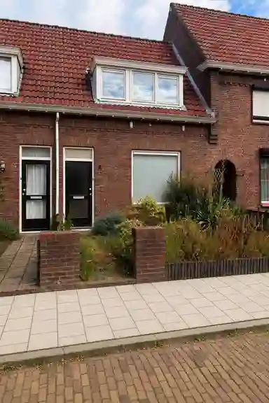 62m2 house to rent for 932.93€/month in Admiraal de Ruijterstraat 9, Roosendaal