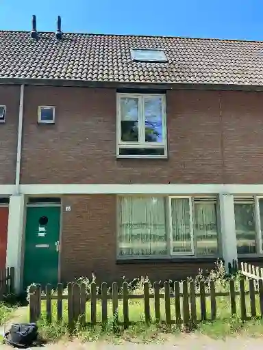 m2 house to rent for 932.93€/month in Brouwersberg 16, Roosendaal