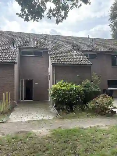 m2 house to rent for 1560€/month in Voldersdreef 222, Apeldoorn