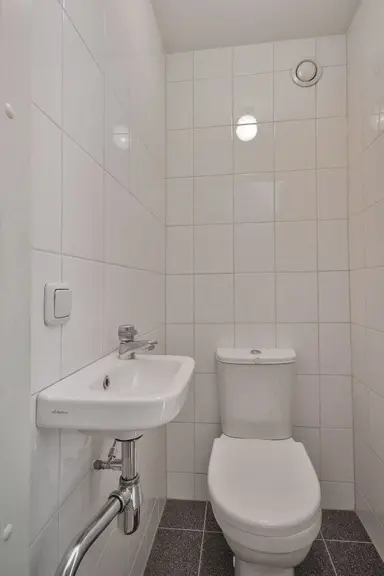 90m2 flat to rent for 1270€/month in Sint Annalaan, Maastricht