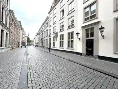 82m2 Wohnung zur Miete für 2050€/Monat in Catharinastraat, Breda
