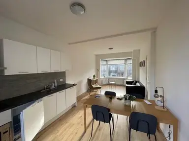59m2 Appartement te huur voor 1450€/maand in E. Thomassen à Thuessinklaan, Groningen
