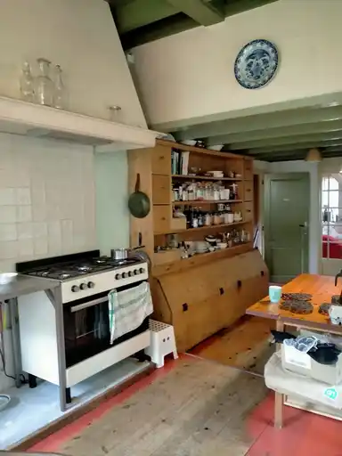 14m2 Kamer te huur voor 375€/maand in Haren