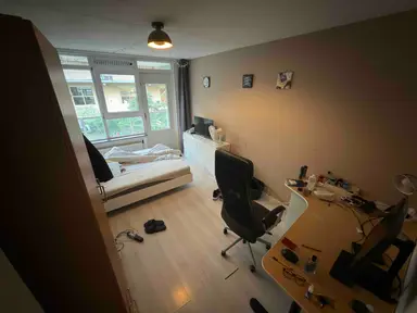 15m2 room to rent for 730€/month in Mariniersweg, Rotterdam