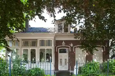 250m2 huis te huur voor 1900€/maand in Oostwoud