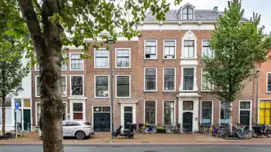 101m2 apartment to rent for 2100€/month in Hooigracht, Leiden