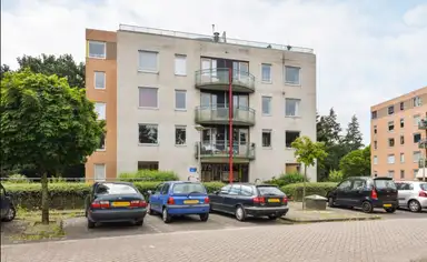 81m2 apartment to rent for 1175€/month in Niek Engelschmanlaan, Nijmegen