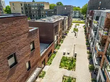 145m2 apartment to rent for 2023€/month in Corry Tendeloostraat, Zaandam
