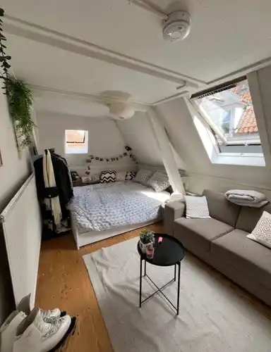 10m2 room to rent for 330€/month in Papenstraat, Deventer