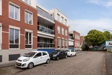 109m2 apartment to rent for 1550€/month in Marie Curiehof, Oosterhout