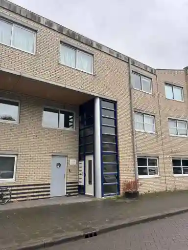 58m2 apartment to rent for 713.02€/month in Cor Geugjesstraat 30, Zaandam