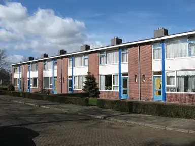 73m2 maison à louer pour 764.14€/mois à Jan Vermeerstraat 38, Almelo