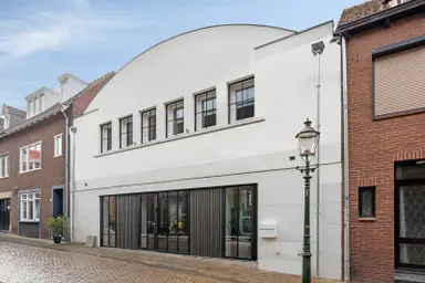 103m2 Appartement à louer pour 2450€/mois à Vildersgats, Venlo