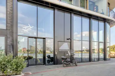 84m2 flat te huur voor 1785€/maand in Pampuskade 30, Rotterdam