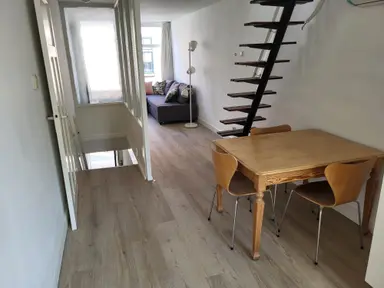 48m2 Appartement à louer pour 1475€/mois à Lange Bogaardstraat, Haarlem