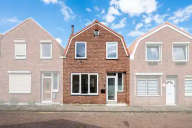101m2 house to rent for 1400€/month in Watermolenstraat, Sas van Gent
