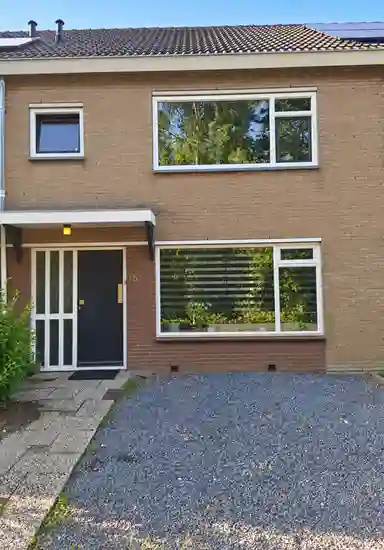 118m2 house to rent for 1275€/month in Voltastraat, Terneuzen