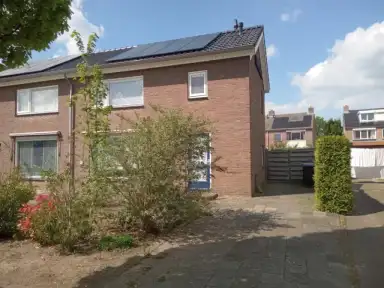 84m2 Casa in affitto per 731€/mese a Koelmansstraat, Dalfsen