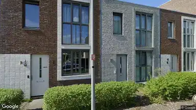 92m2 Casa in affitto per 2300€/mese a Iskurstraat, Almere