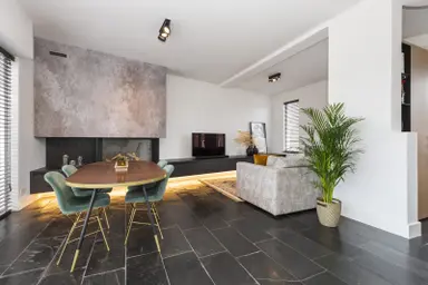 176m2 apartment to rent for 2150€/month in Leeuwenstraat, Oosterhout