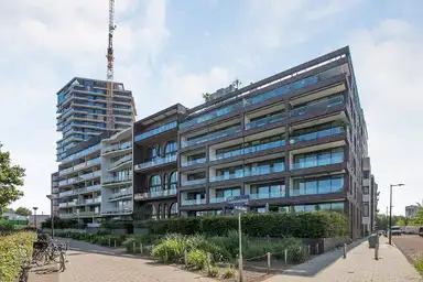 89m2 Appartement te huur voor 3250€/maand in Korte Ouderkerkerdijk 5S, Amsterdam