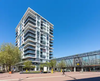70μ² Διαμέρισμα προς ενοικίαση για 1483€/μήνα σε Stationsplein 6, Schiedam