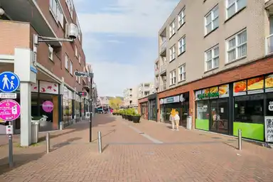 22m2 Studio zur Miete für 830€/Monat in H de Lintweg, Spijkenisse