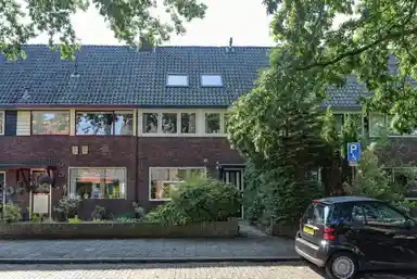92m2 Haus zur Miete für 2300€/Monat in Eemnesserweg 120, Hilversum