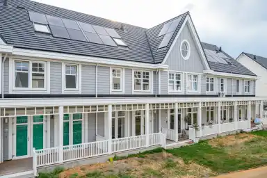 152m2 house to rent for 2750€/month in Anna van Berchemdreef, Monster