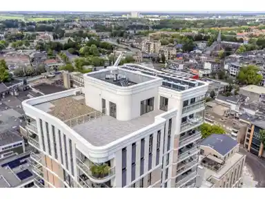 184m2 apartment to rent for 4250€/month in Carmelietenstraat, Oss