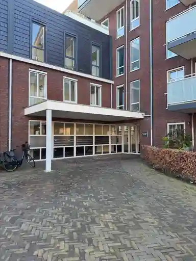 m2 apartment to rent for 932€/month in Rembrandtplein 50, Oud-Beijerland