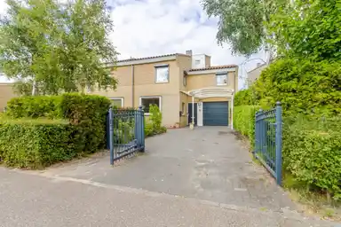 184m2 huis te huur voor 3500€/maand in De Vleyen 67, Hoofddorp