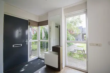 188m2 house to rent for 3750€/month in Kroosjespruimstraat, Aalsmeer