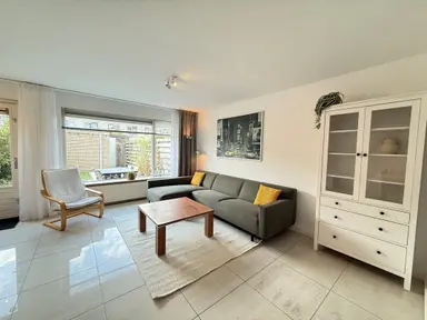 98m2 maison à louer pour 3200€/mois à Gaasterland 14, Amstelveen