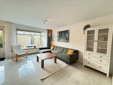 98m2 apartment to rent for 3200€/month in Gaasterland, Amstelveen