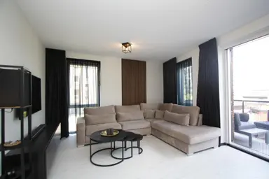 72m2 Appartement à louer pour 2500€/mois à Winterjanpad, Amsterdam