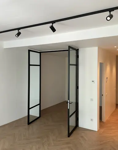 81m2 Appartement à louer pour 2000€/mois à Laan van Meerdervoort, The Hague
