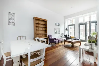 80m2 apartment to rent for 2650€/month in Van Oldenbarneveldtstraat, Amsterdam