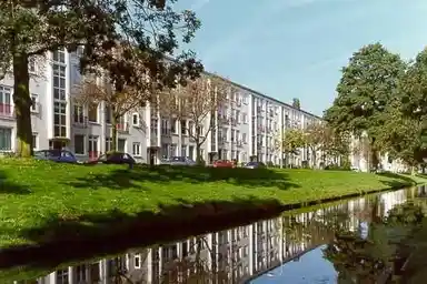 36m2 Appartement à louer pour 637.7€/mois à Maartensdijklaan 377, The Hague